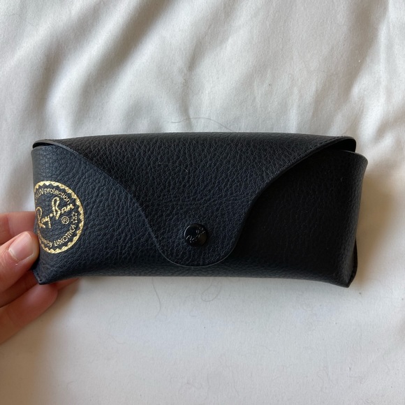 Rayban Sunglasses - Picture 2 of 4